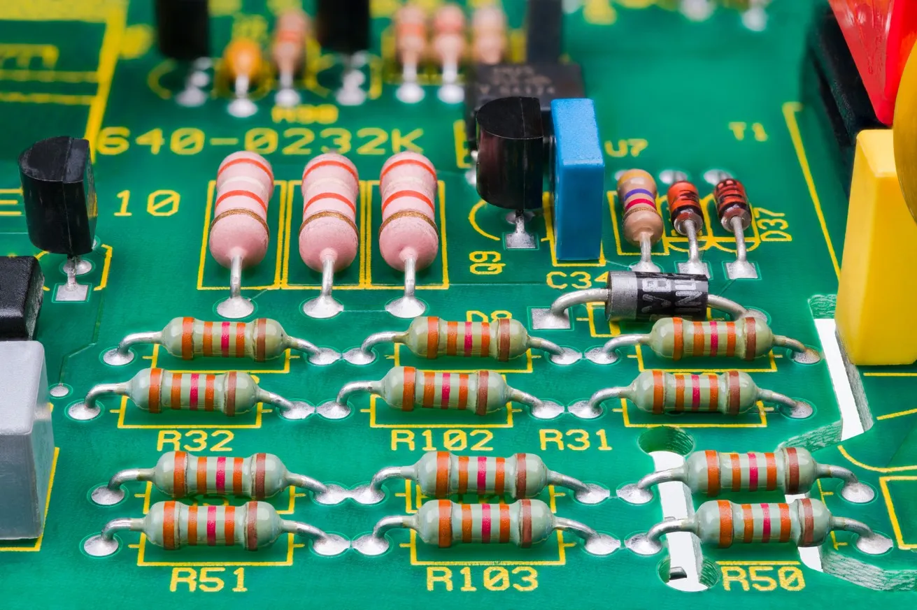 Diverse resistor types at Digiode